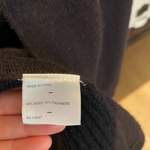 Zachary Prell Men’s sweater, size Large - Picture 3 of 4